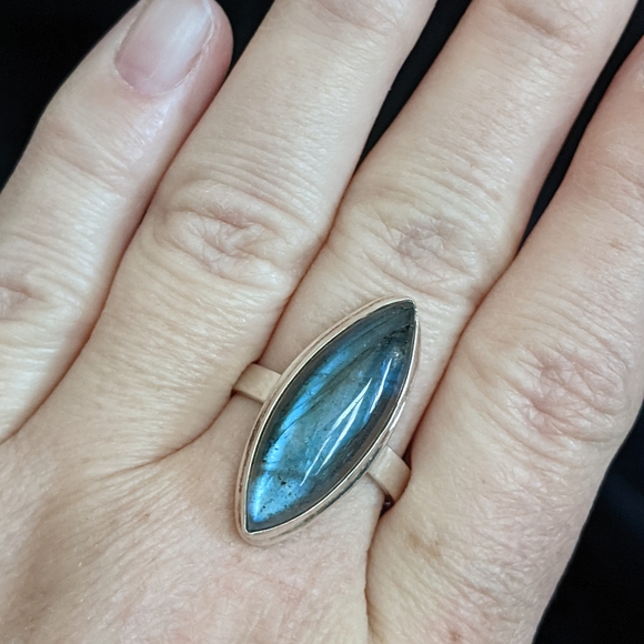 Natural Blue Labradorite, 925 Silver ring, size 10 - Picture 2 of 7